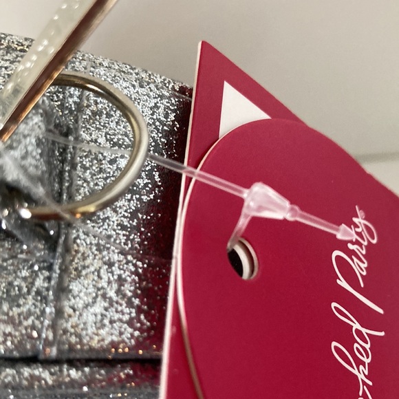 Packed Party HAIR PARTY Hair Bands and Smiley Face Scrunchies Gift Set - Picture 9 of 11